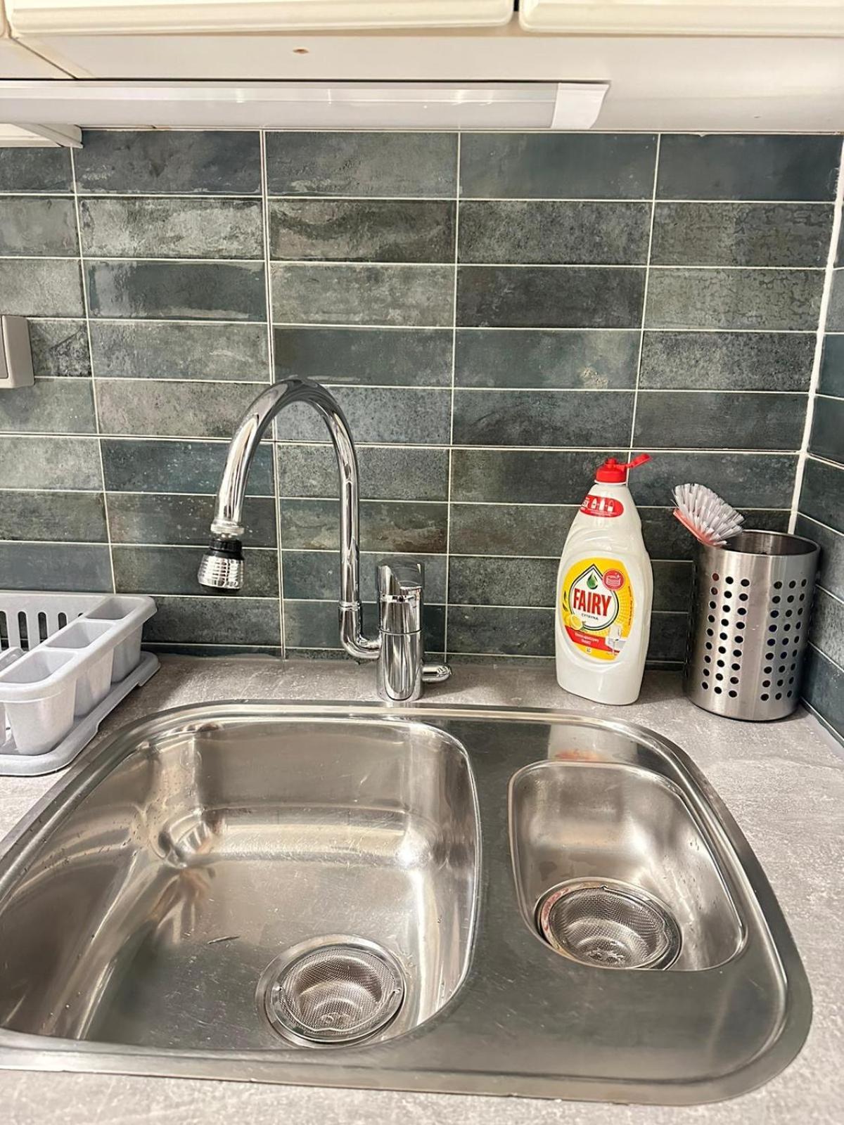 Peaceful 2 Room 50M2 Centric 10 Min To Old Town Ac Riga Ngoại thất bức ảnh
