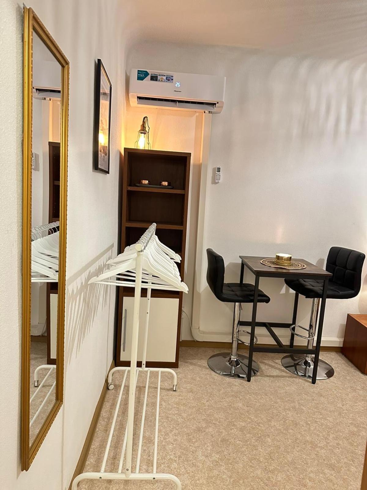 Peaceful 2 Room 50M2 Centric 10 Min To Old Town Ac Riga Ngoại thất bức ảnh